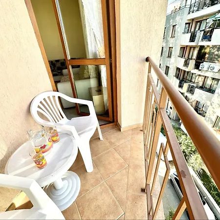 Apartment Sunny Sea - Menada