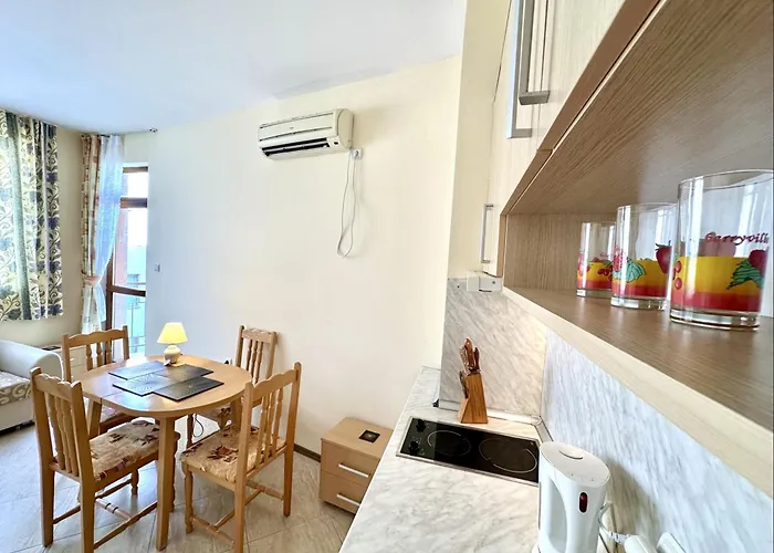 Sunny Sea - Menada Apartamento *