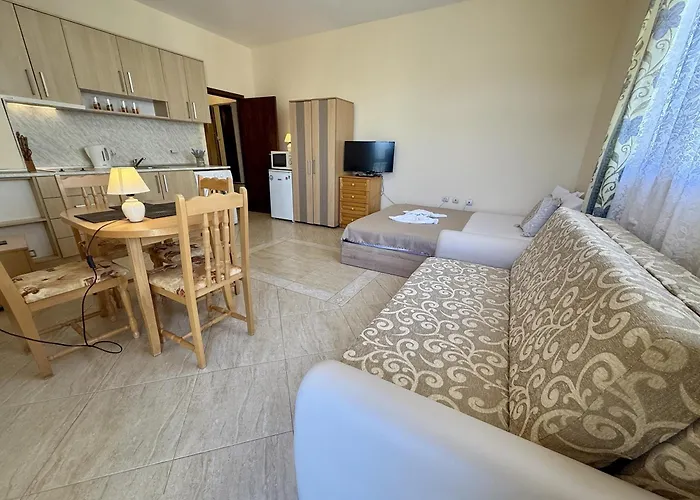 Sunny Sea - Menada Apartamento *