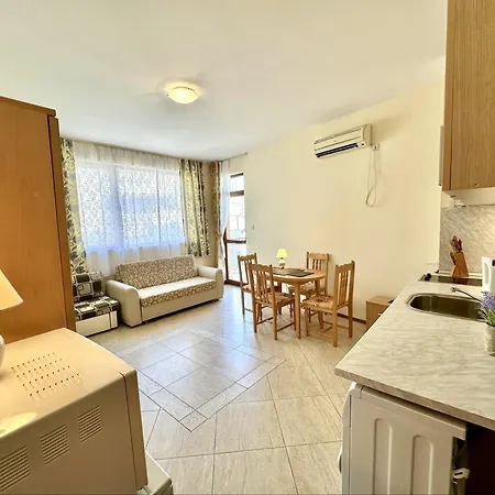 Sunny Sea - Menada Солнечный берег