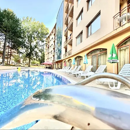 Sunny Sea - Menada Апартаменты