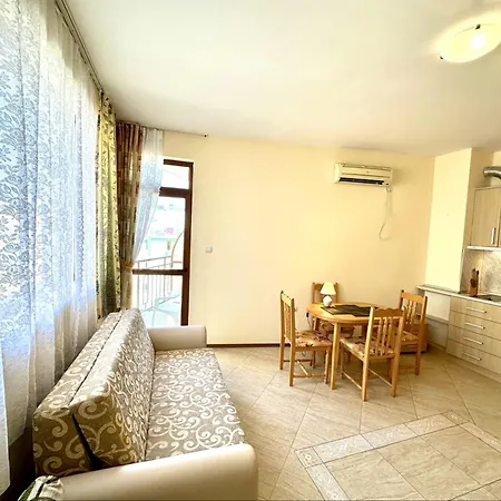 Sunny Sea - Menada Apartman *